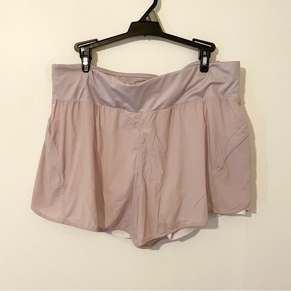 Fabletics Austyn Running Shorts Lavender Lilac Sky Purple White Athletic XL - Picture 5 of 8